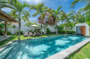 Villa Palm Tree - Huge 4bd Villa CENTER SEMINYAK